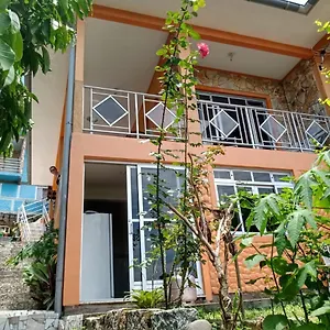 casa-laraja.santa-catarina-brasil.com/