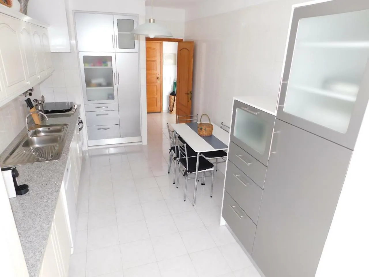 Tropical Rocha Residence Portimao 0*,